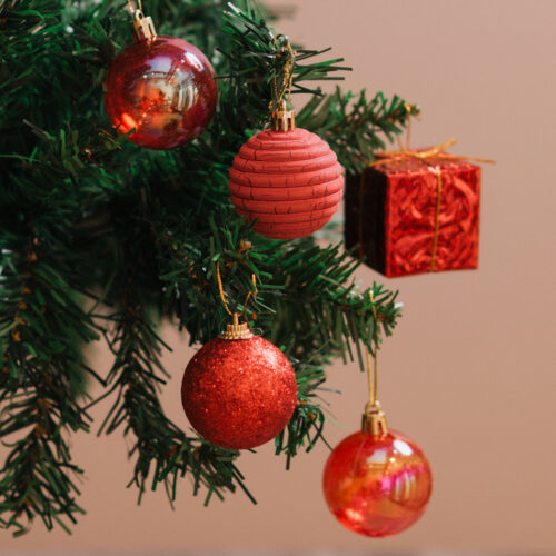 Borlas de Navidad Portland color Rojo  5 cm