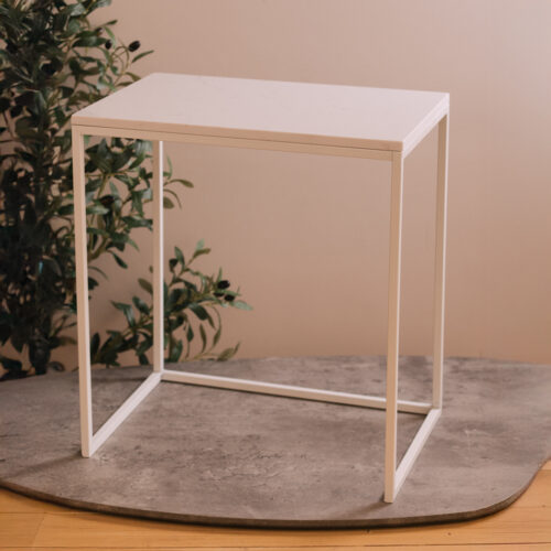Mesa Lyon S  36 x 24 x 43 cm
