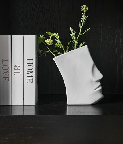 Adorno Tokio  19, 8 x 7,5 x 23 cm